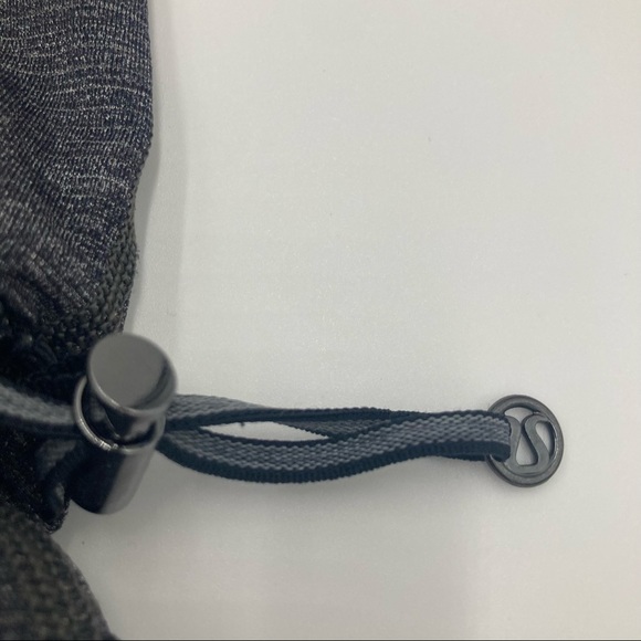 Size 2 lulu lemon tank top - Picture 2 of 7